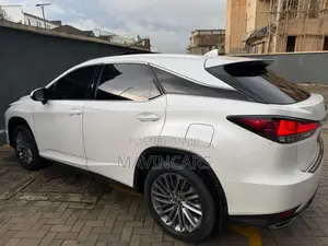 Lexus RX 2022 White