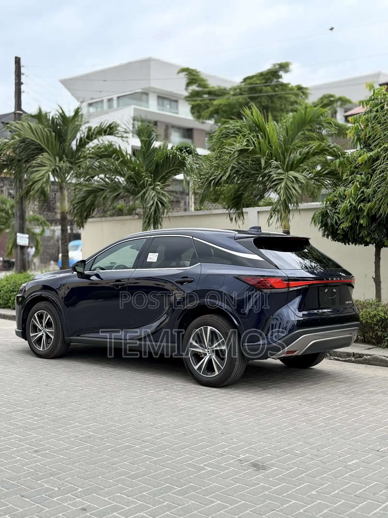 Lexus RX 2025