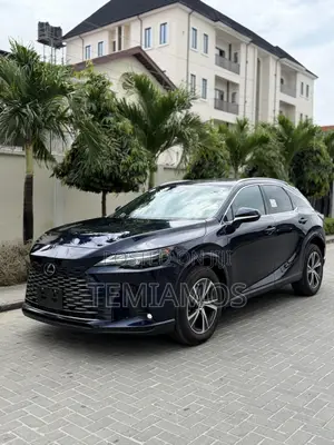 Lexus RX 2025