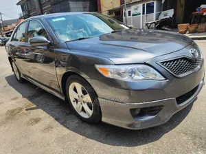 Toyota Camry 2010 Gray