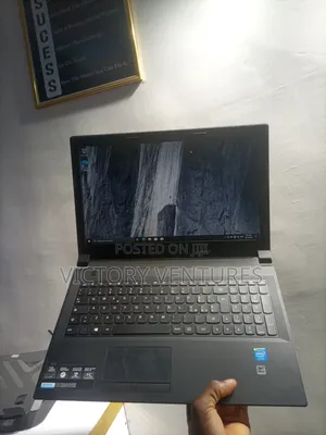 Laptop Lenovo 8GB Intel Celeron HDD 500GB