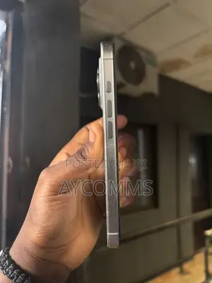 Apple iPhone 16 Pro 128 GB Silver