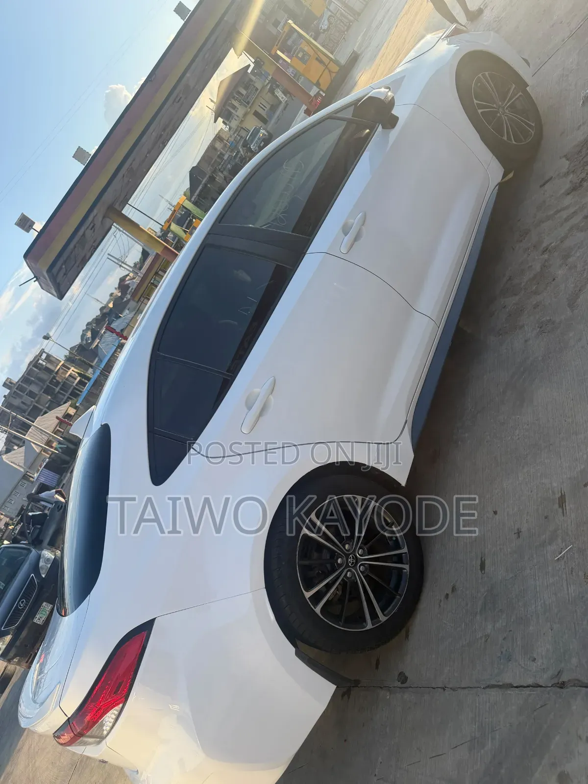 Toyota Corolla SE 2022 White
