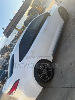 Toyota Corolla SE 2022 White