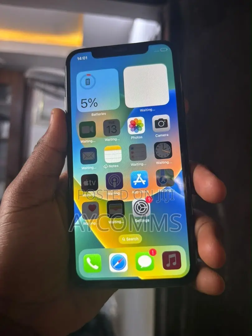 Apple iPhone X 64 GB Black