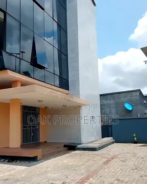 Open Plan Office Complex on 4 Floors on 1 & Half Plots at Old Gra
