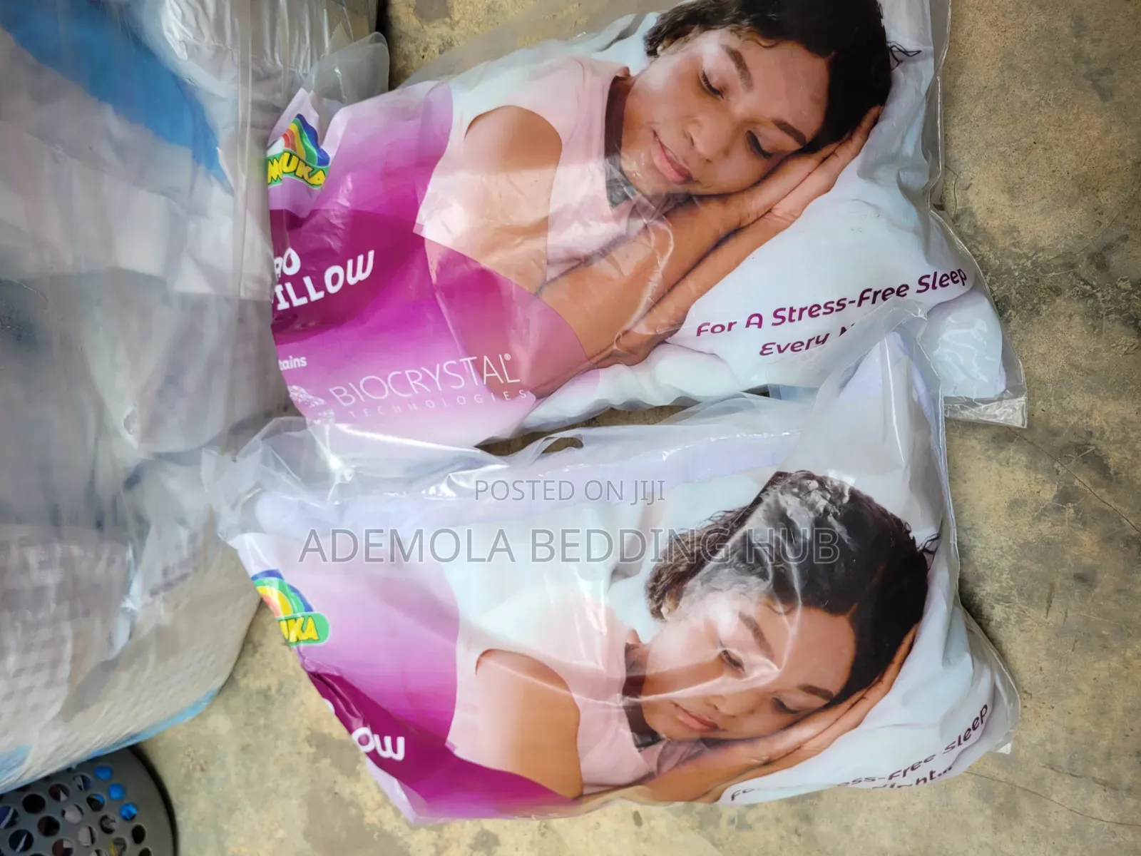 2 Sets of Mouka Pillows