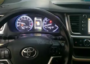 Toyota Highlander XLE 2019 White