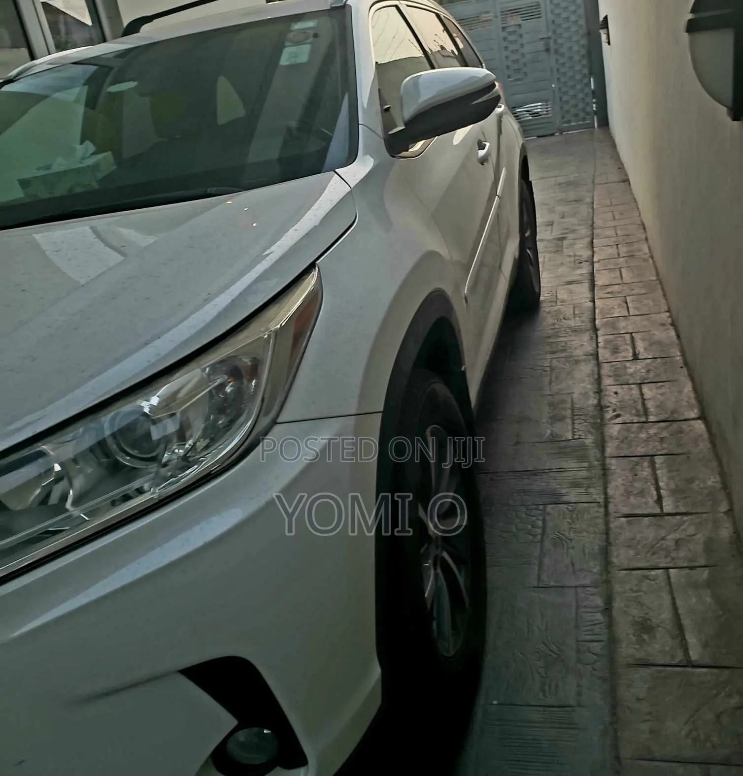 Toyota Highlander XLE 2019 White