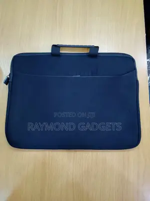 Generic 14-Inch Laptop Sleeve Bag With Handle & Front Pocket – Black