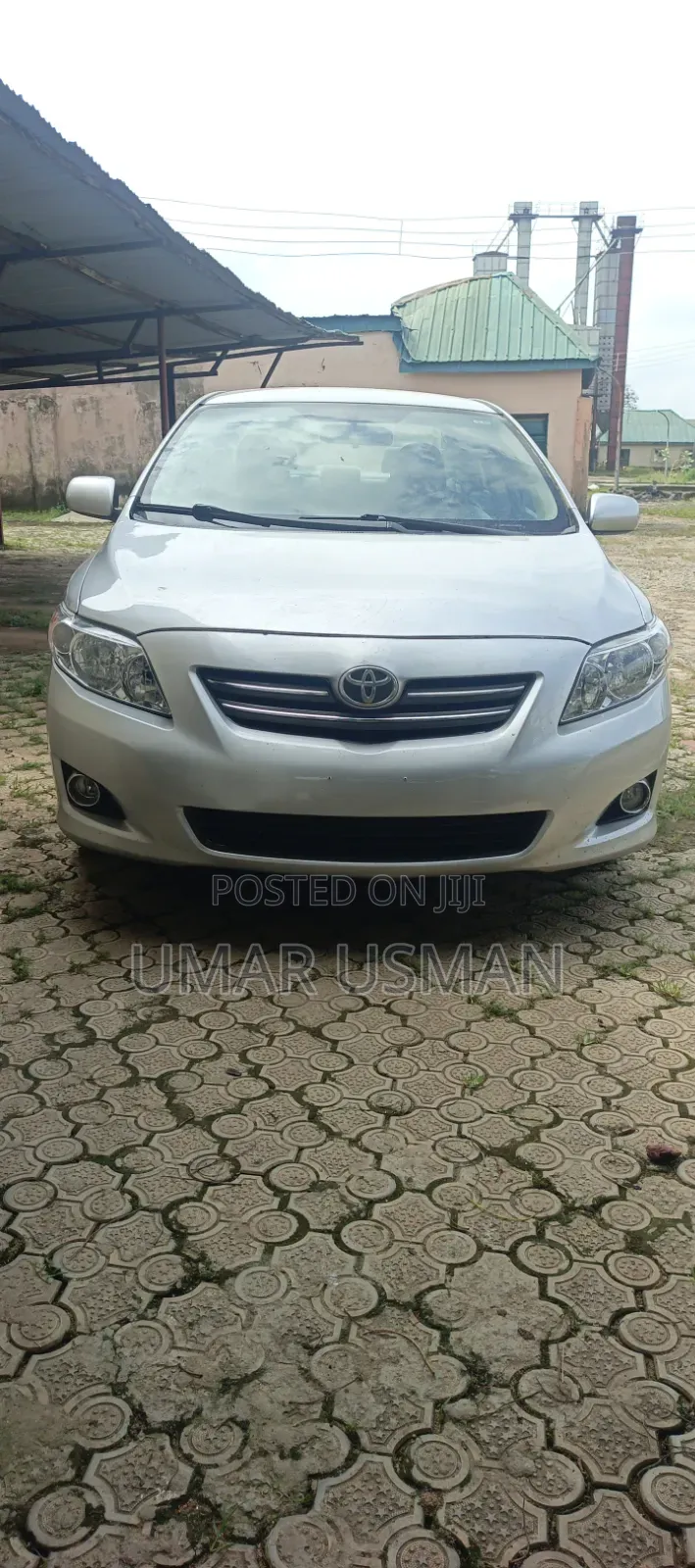 Toyota Corolla 2010 Silver