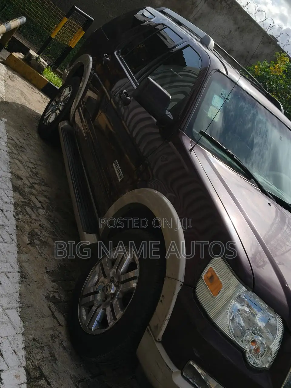 Ford Explorer Limited 4x2 (4.0L 6cyl 5A) 2006 Red