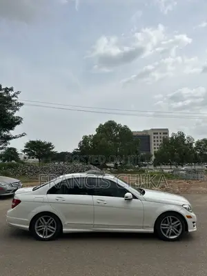 Mercedes-Benz C300 2014 White