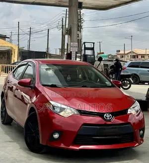 Toyota Corolla LE Eco 4dr Sedan (1.8L 4cyl CVT) 2016 Red