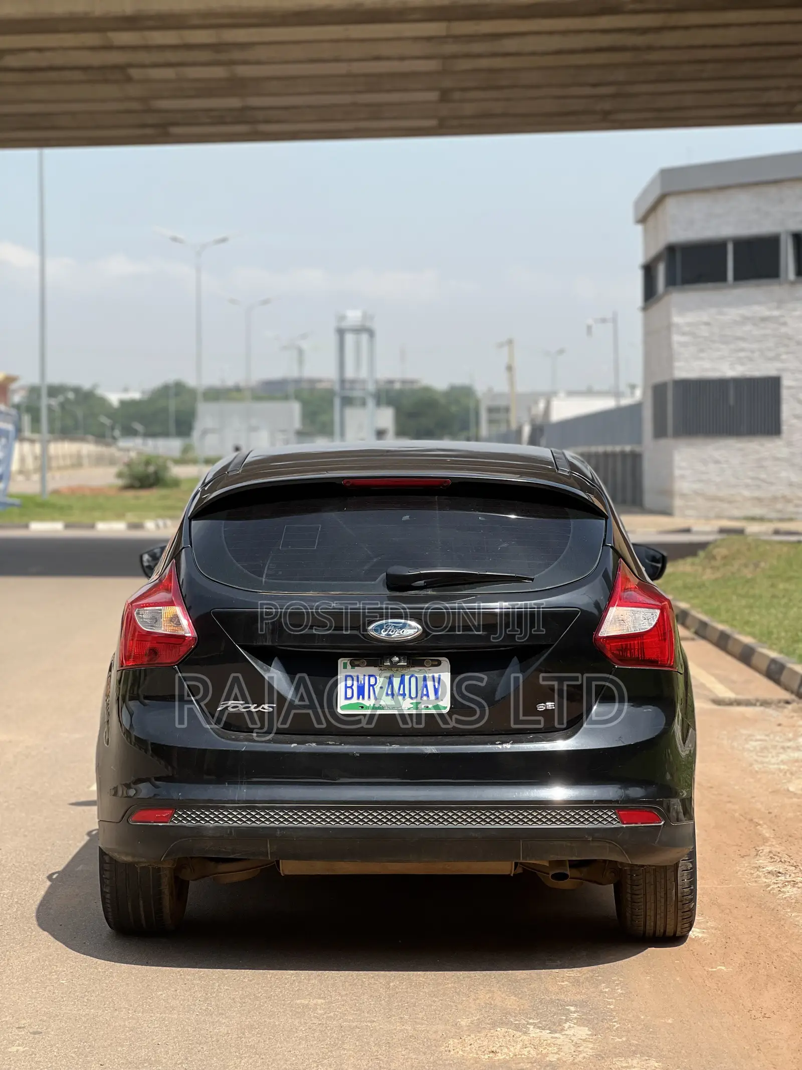 Ford Focus SE 2011 Black