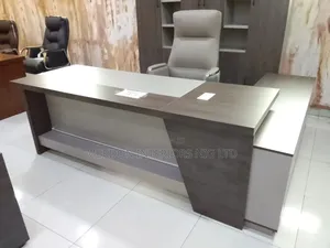 Executive Office Desk and Seat