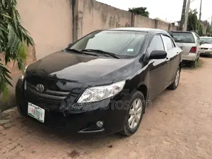Toyota Corolla 2009 Black