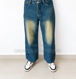 UNISEX STOCK BAGGY JEANS, Waist 32, Length 41