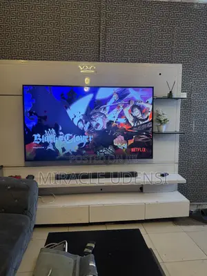 Hisense 65 Inches Smart TV