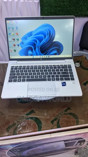 Laptop HP EliteBook 640 G9 8GB Intel Core i5 SSD 256GB