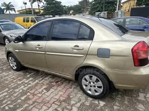Hyundai Accent 1.3 LS 2008 Gold