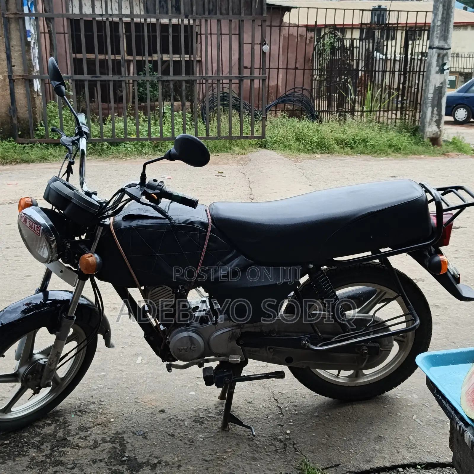 TVS 2022 Black