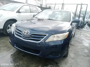 Toyota Camry 2010 Blue