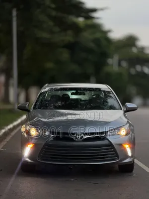 Toyota Camry 2016 Gray