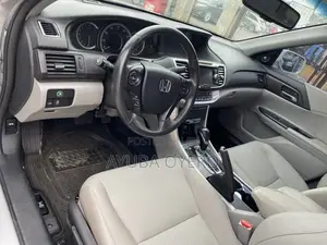 Honda Accord 2015 Silver