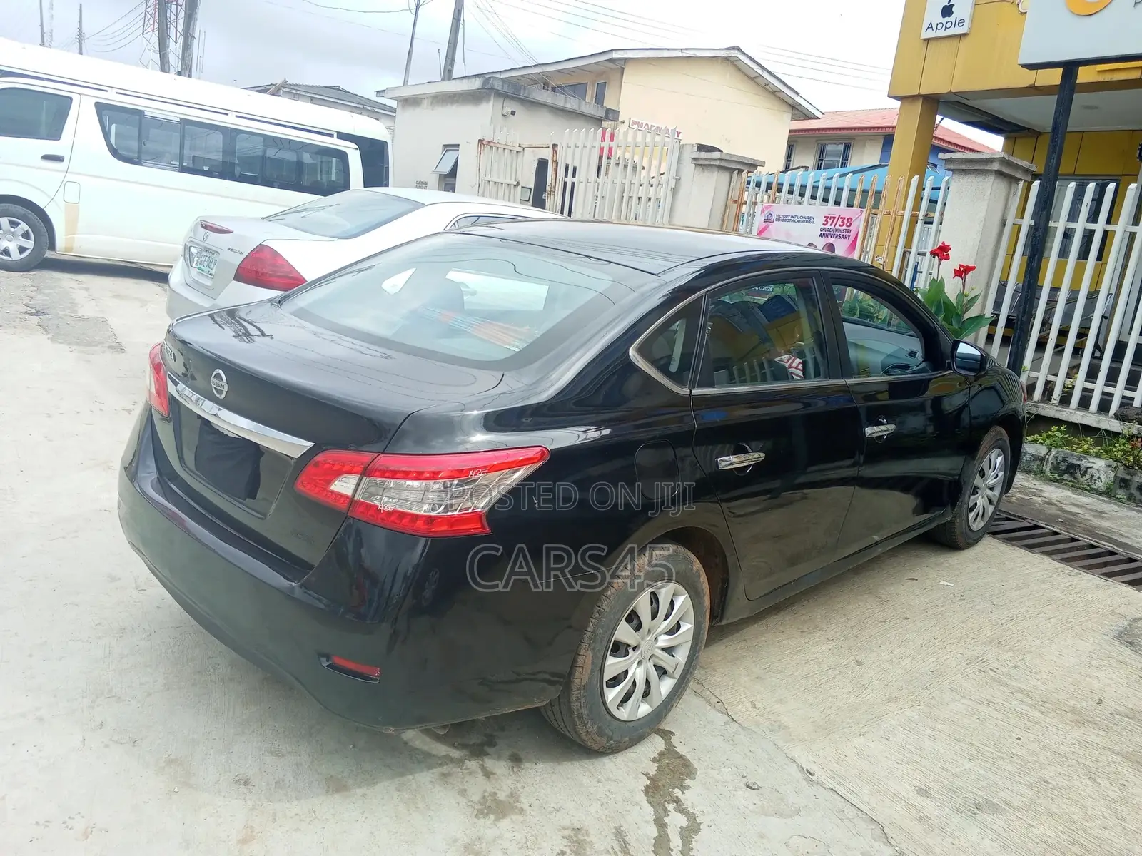 Nissan Sentra 2013 Black