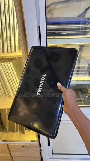 Laptop Toshiba Satellite C855 4GB AMD HDD 160GB