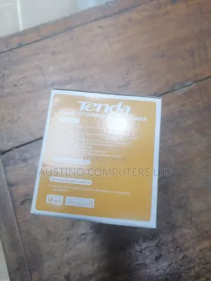 Tenda 8 Port Switch