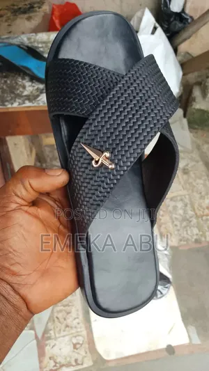 High Quality Leather Slippers