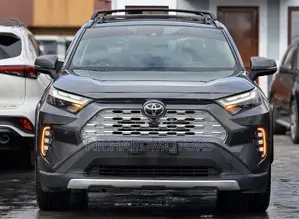 Toyota RAV4 XLE Premium FWD 2023 Gray