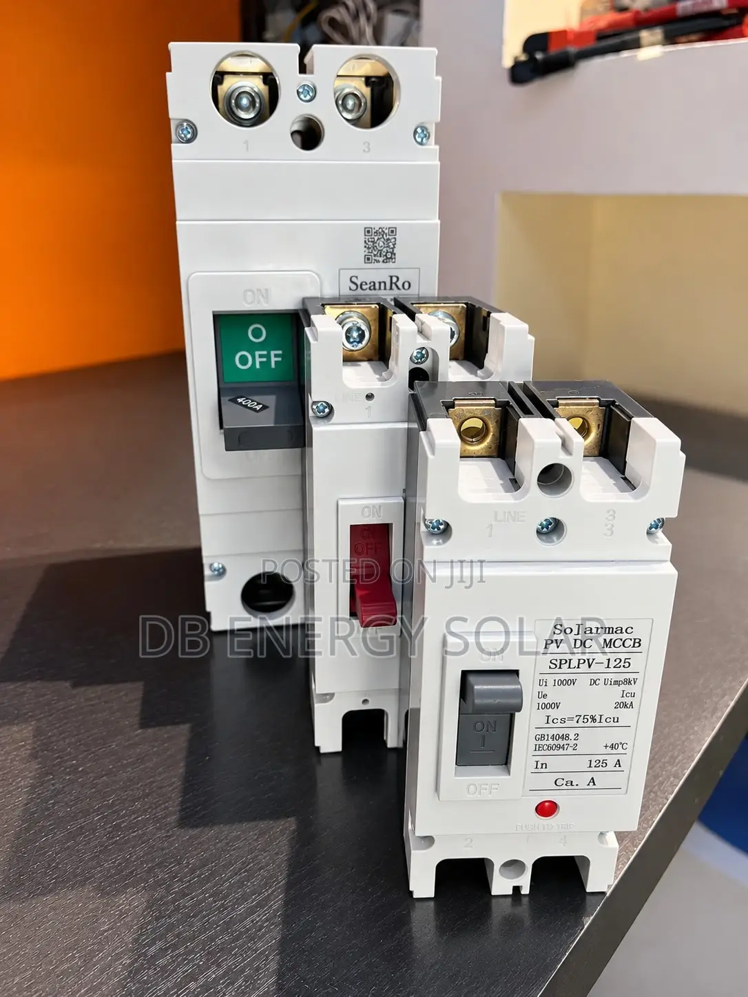 McCb Breaker