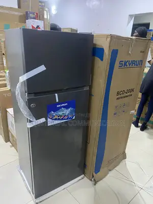 Skyrun 200L BCD-200K Top Freezer Fridge for Home