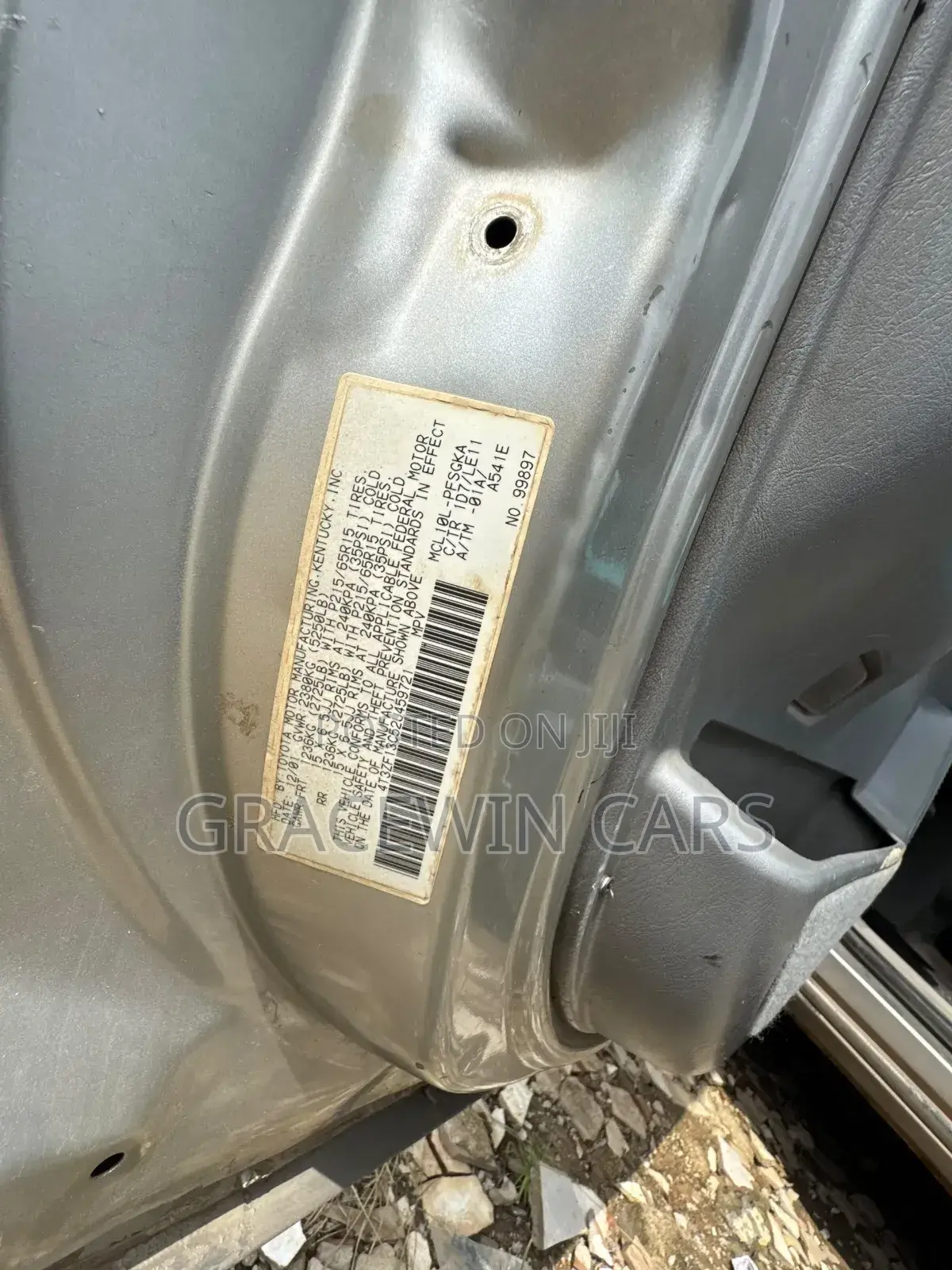 Toyota Sienna 2002 Silver