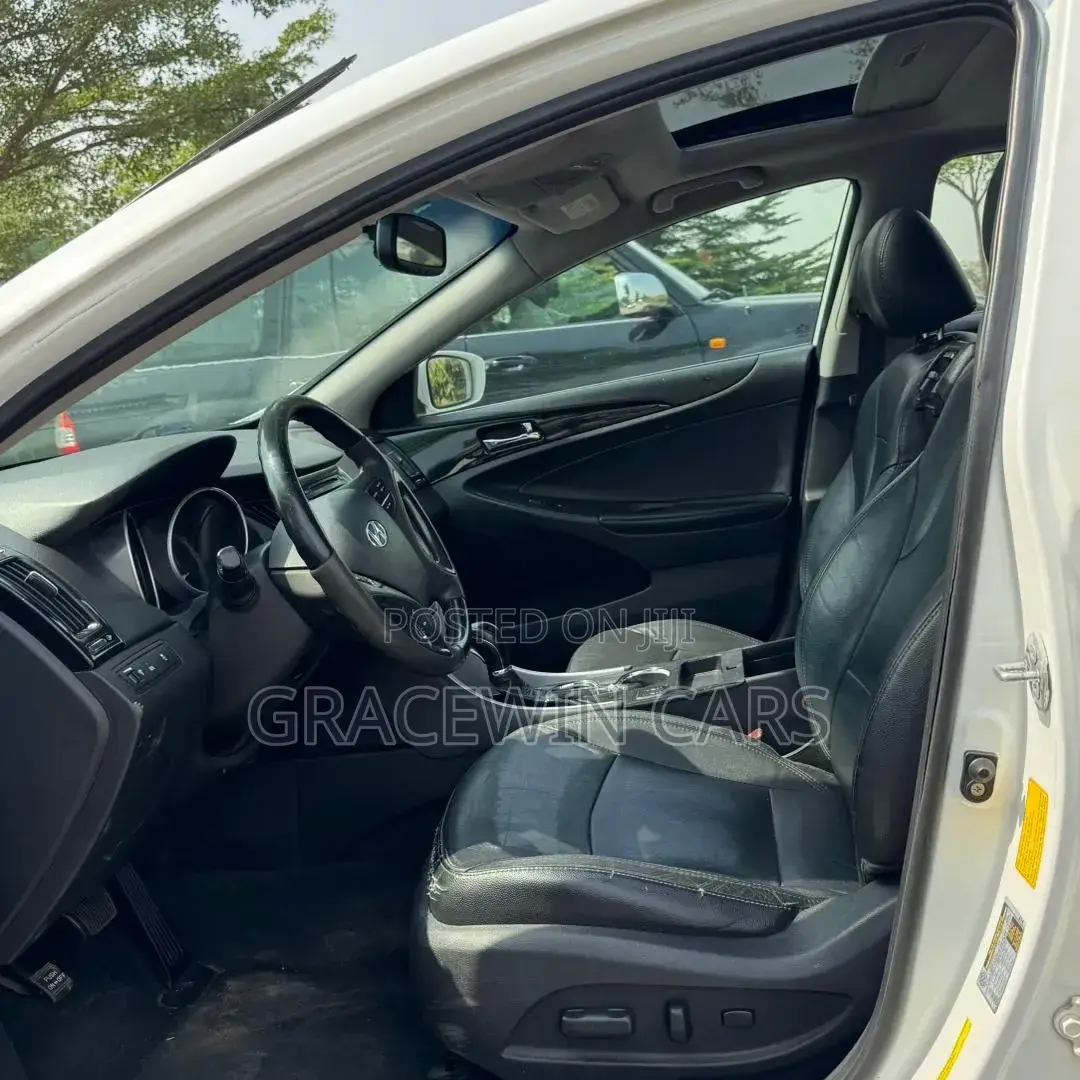 Toyota Sienna 2002 Silver