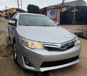 Toyota Camry LE 4dr Sedan (2.5L 4cyl 6A) 2014 Silver