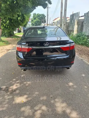 Lexus ES 2014 Black