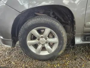 Lexus GX 2011 Gray