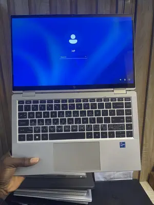 Laptop HP EliteBook 1040 G8 16GB Intel Core i7 SSD 512GB