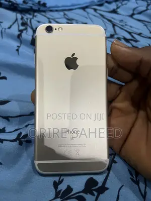 Apple iPhone 6s 32 GB Gold
