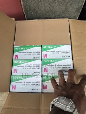 Nitrile Examination Gloves