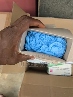Nitrile Examination Gloves