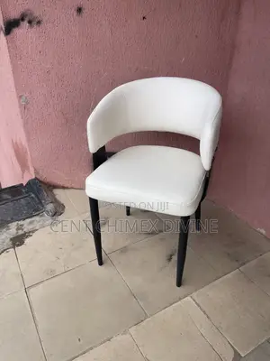Quality Cream Dinning Chair