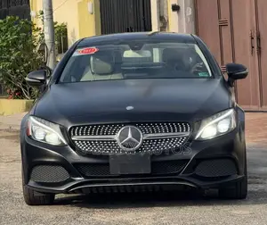 Mercedes-Benz C300 Base 4Matic Coupe AWD (2.0L 4cyl 7A) 2017 Black