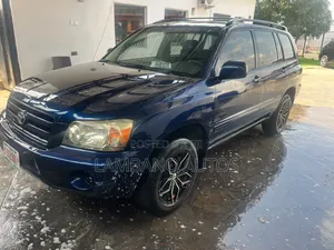 Toyota Highlander 2004 Blue