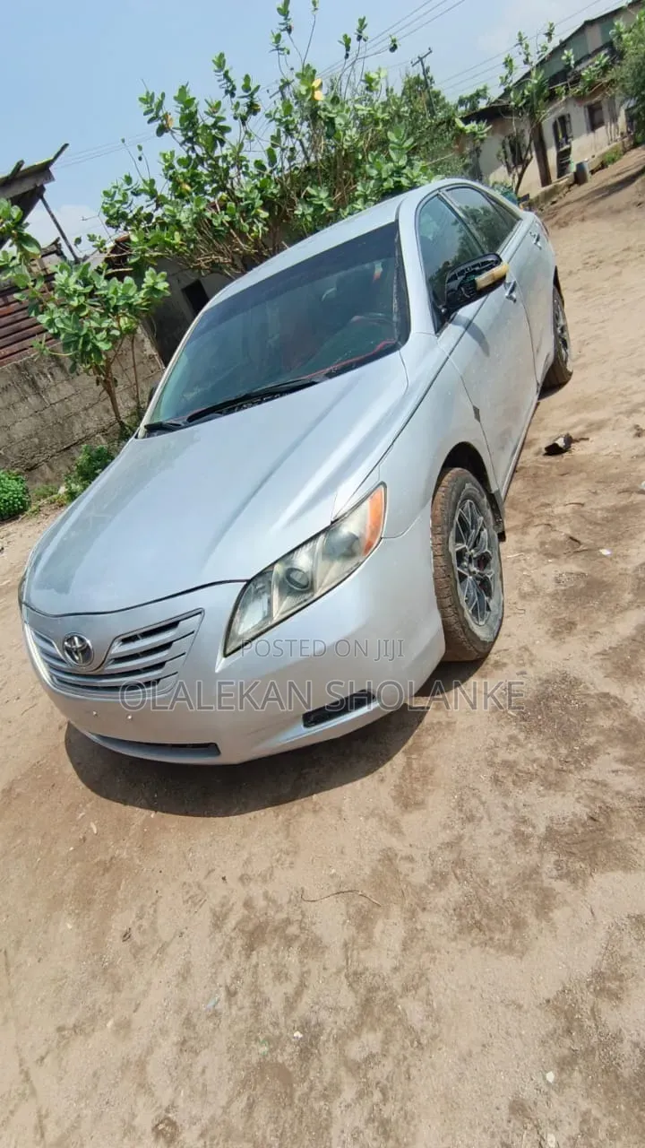 Toyota Camry 2008 Silver