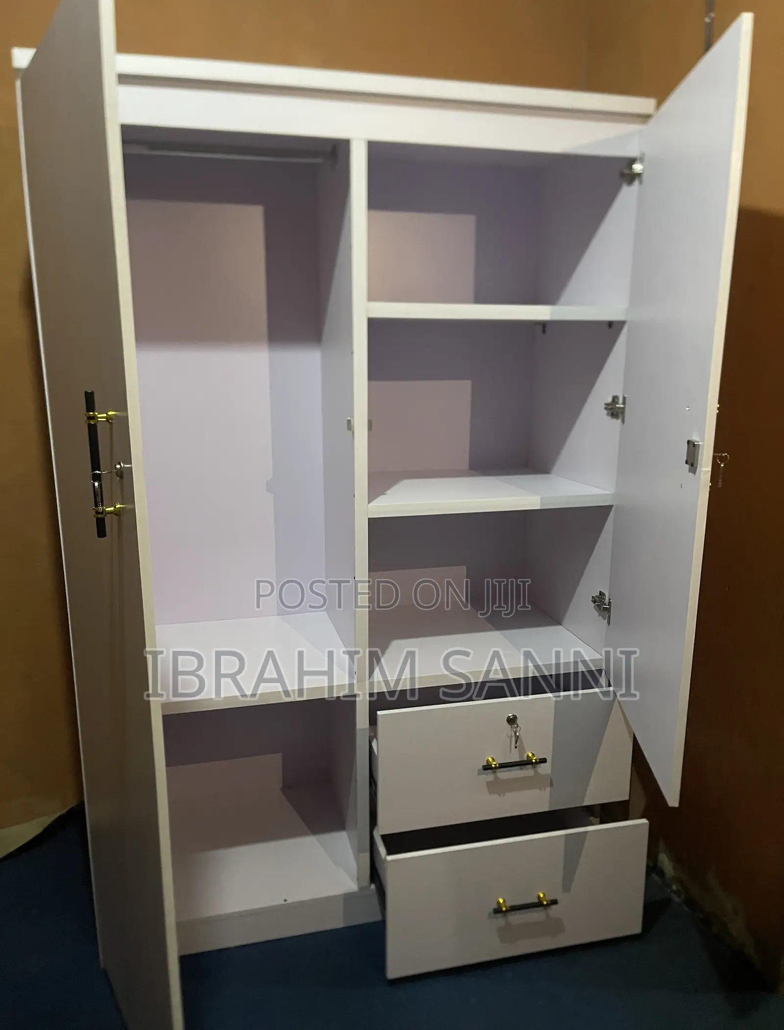 Big Wardrobe